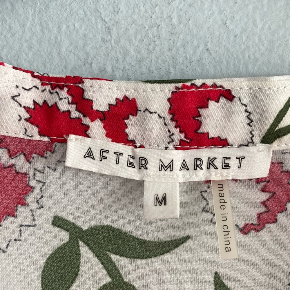 After Market White and Red Floral Print Long Sleeve Blouse - Picture 6 of 9